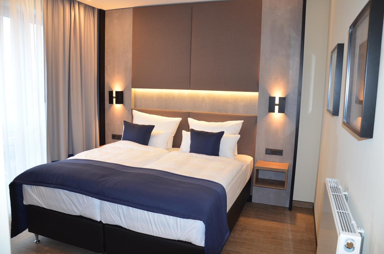 Sky Hotel Cloppenburg Exterior foto